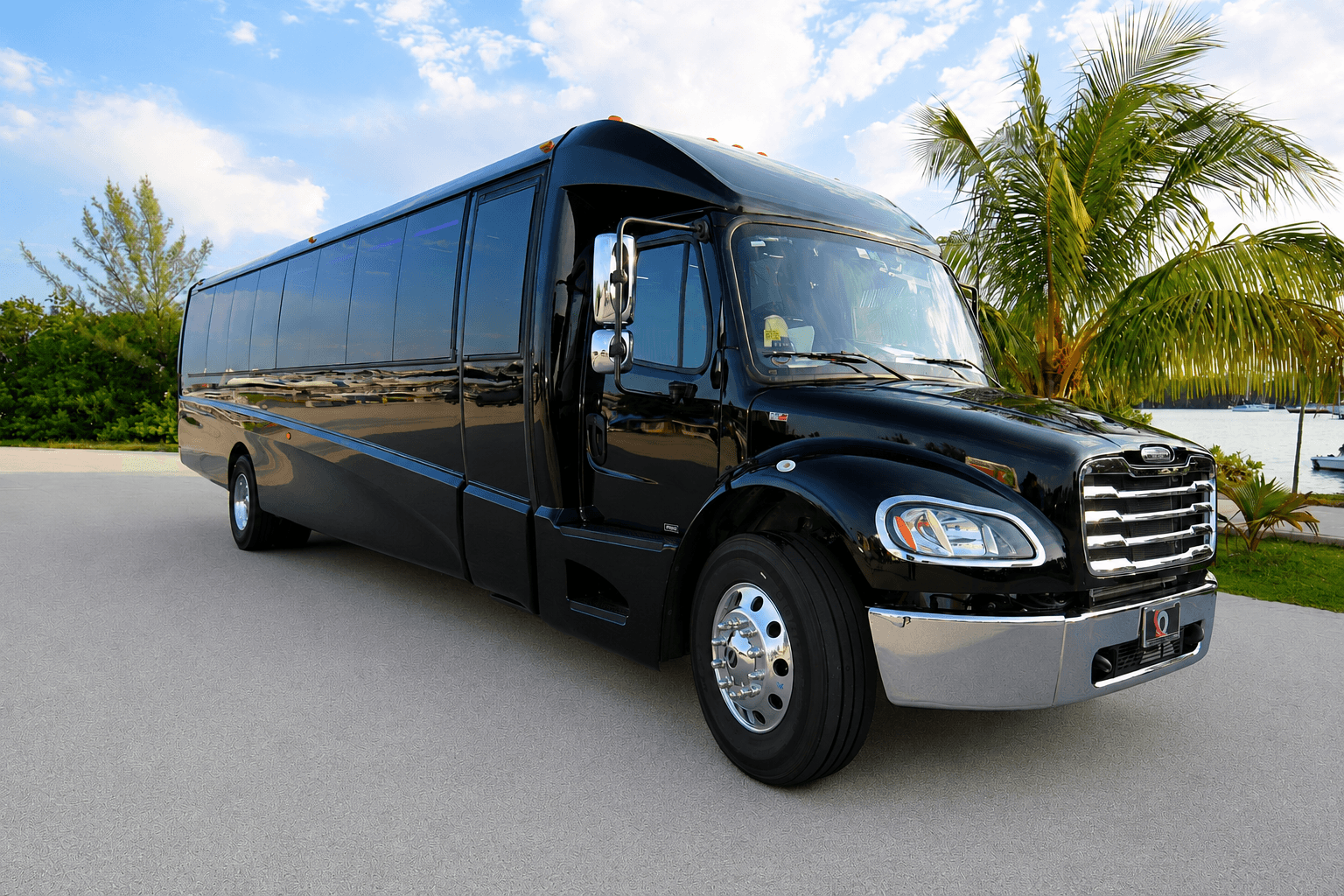 Miami Bus Company mini coach, front three-quarter exterior view